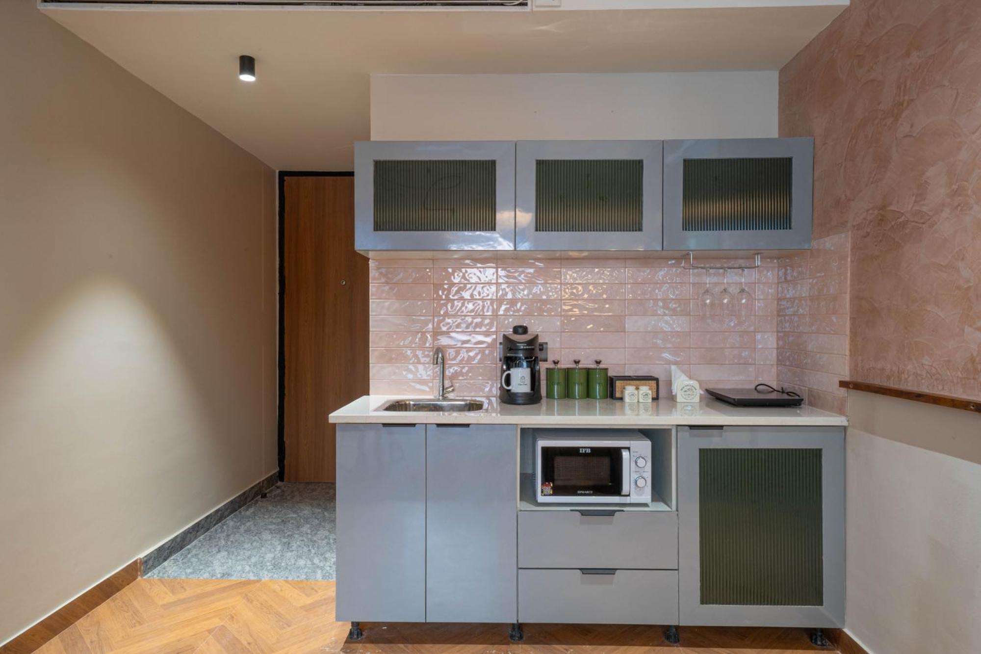 Boutique Hotel By One Tree Γκουργκάον Εξωτερικό φωτογραφία
